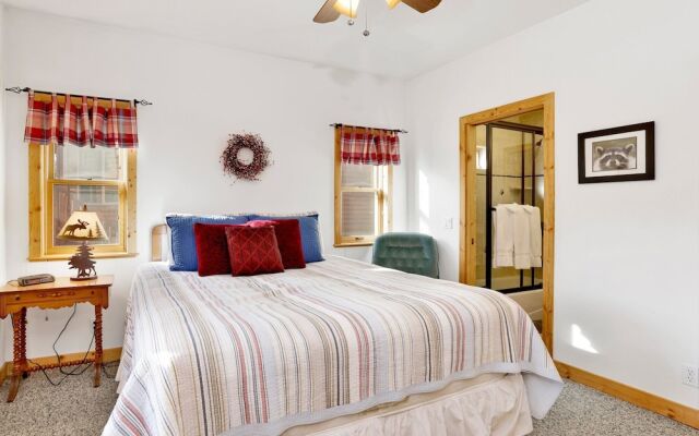 Castle Crag LOG Cabin #2392