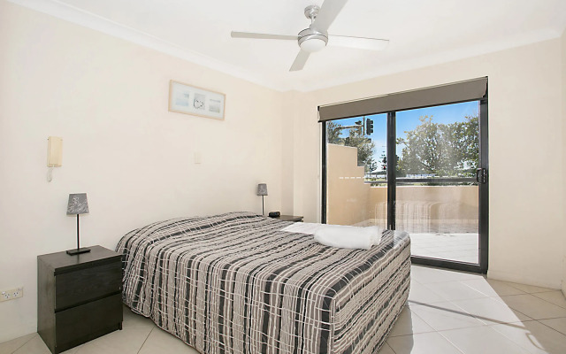 Sandcastles on the Broadwater