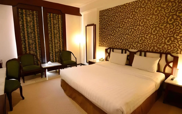 Grand Hotel Surabaya