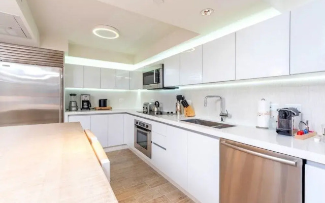 24th Street Condo #89998