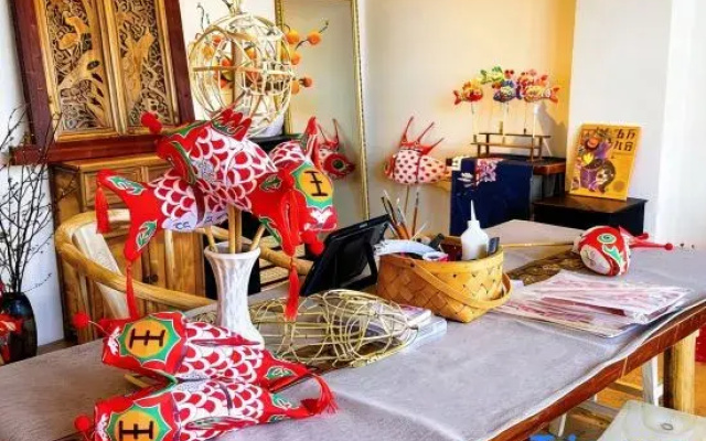 Inflorescence & Floriculture Theme Guesthouse(Yi County Old Town)