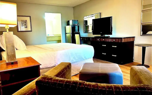 Economy Inn And Suites