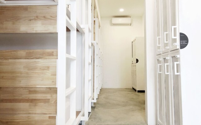 Hood Hostel
