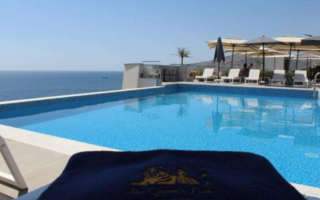 The Queens Lion Premium Hotel