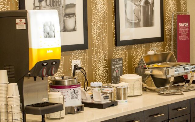 Hampton Inn McPherson