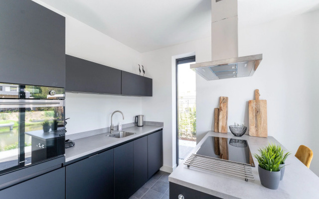 Attractive Villa in Zeewolde With Garden