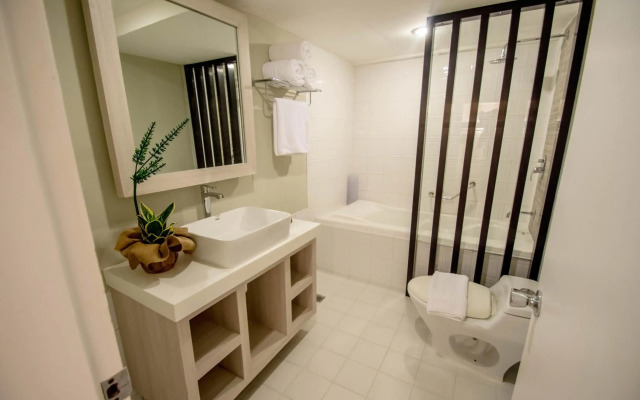 Almont City Hotel