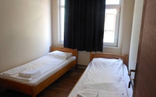 Karslioglu Hostel