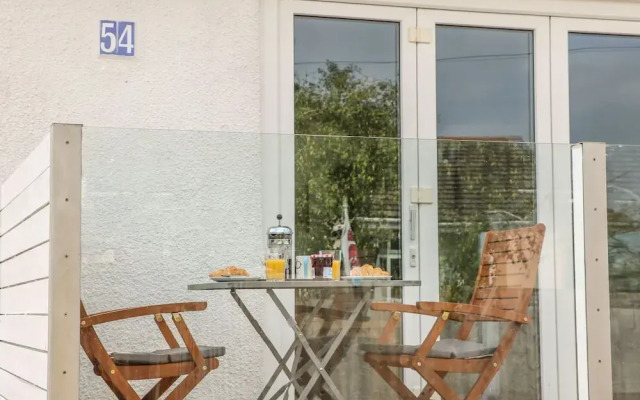 54 The Moorings