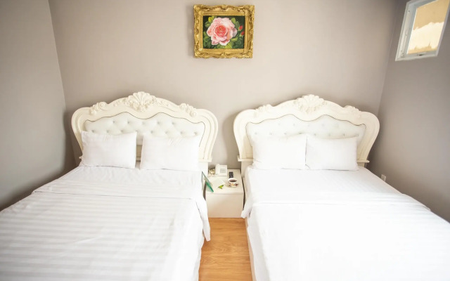 Phung Hoang Golden Hotel