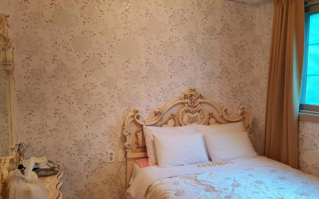 Shinevalley Pension & Hotel