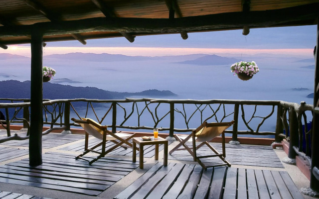 Phu Pha Nam Resort & Spa