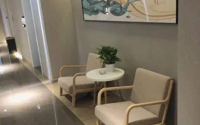 Pinghu Junhao Holiday Hotel