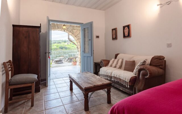 Cyprus Villages Hotel & Restaurant - Central Location - Bed & Breakfast - With Access To Pool And Stunning Views