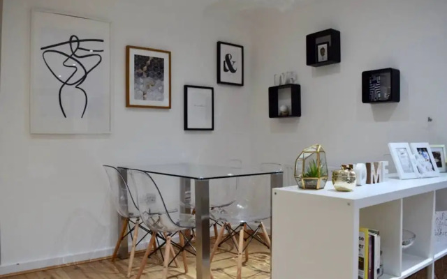 One Bedroom Flat Close to London City Airport