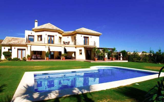 OleHolidays Villa James Dean junto a Golf y Hotel Villa Padierna