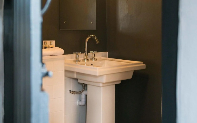 The Lygon Arms - an Iconic Luxury Hotel