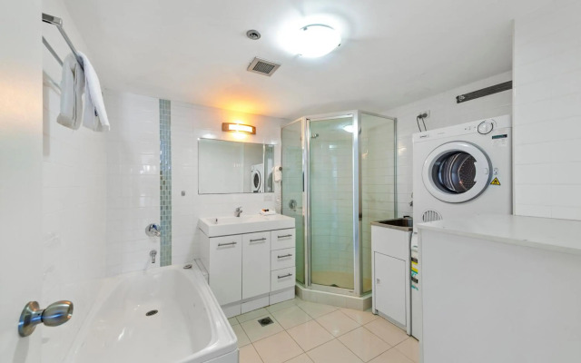 Zenith Ocean Front Apartments