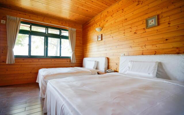 Cloud Falls Resort