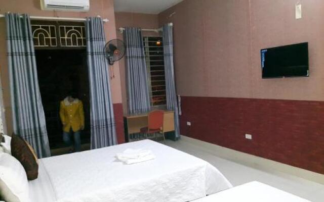 Phuong Dong 2 Guesthouse