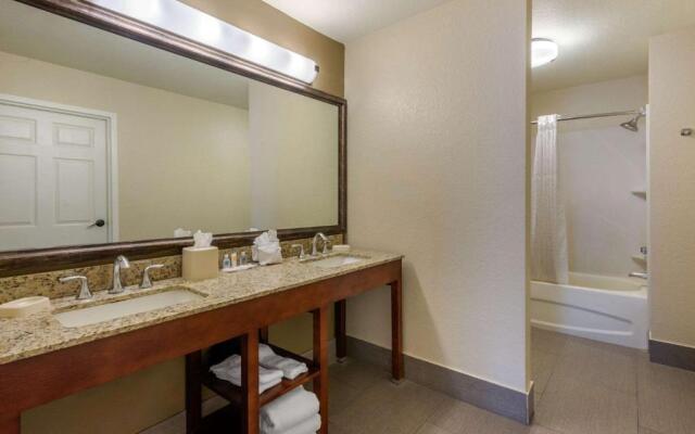 Comfort Suites Lady Lake - The Villages