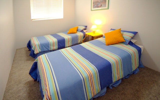 Tradewinds Apartments