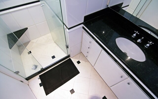 Rio Spot Apartment Q004