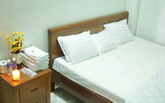 The Dorm Tam Toà
