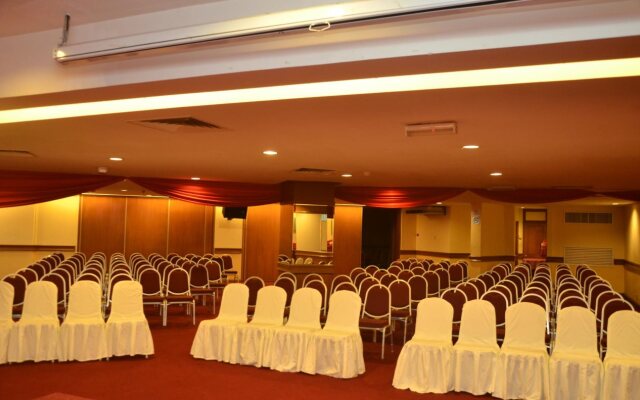 Grand Pacific Hotel PWTC