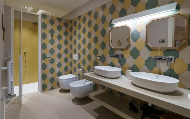 Charming Green and Blue Villa by Wonderful Italy