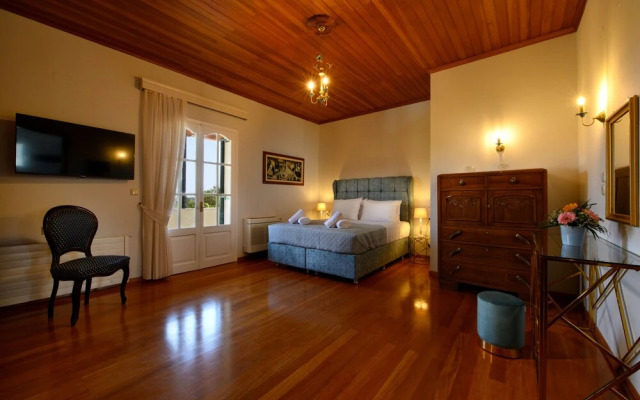Grand Villa Roubana