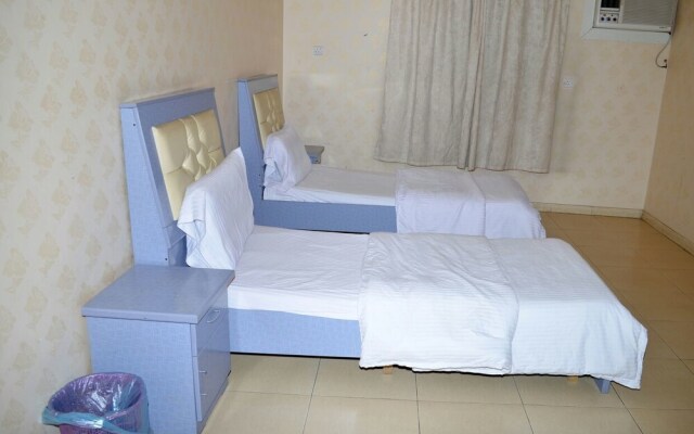 Omseyat Al Sharq Furnished Units 3