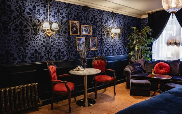 Charmante Skostredet Hôtel