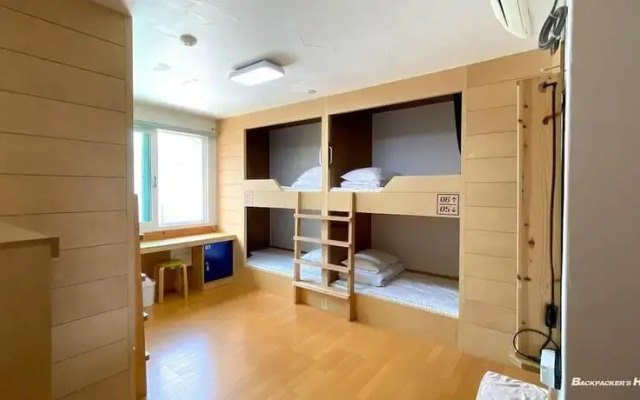 Hong Kong Plaza Service Apartment