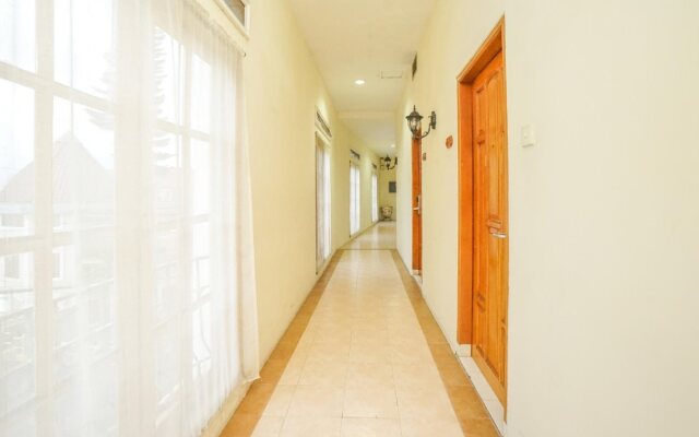 Tretes Raya Hotel
