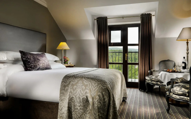 Killarney Heights Hotel