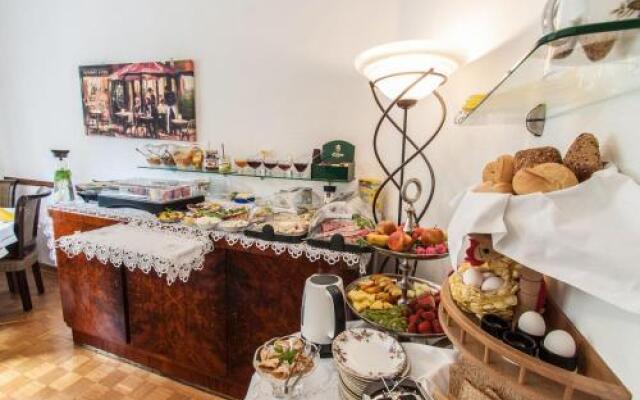 Park Villa Apartments