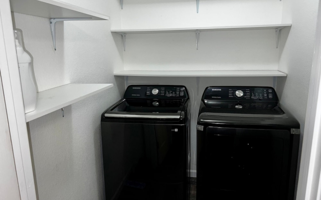 Southside 3bd 2bt apartment