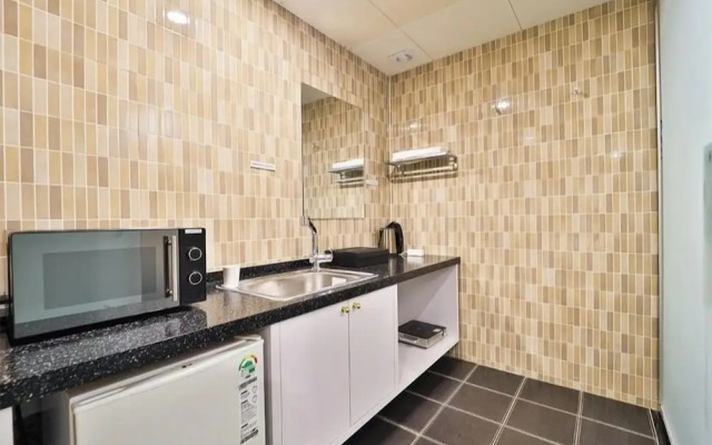 Hotel 701
