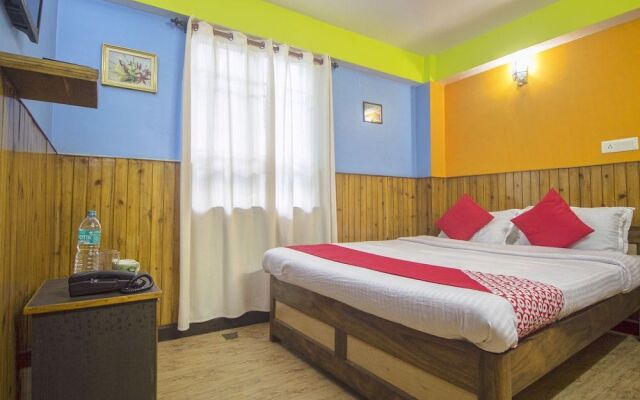 OYO 18904 Atithi Guest House