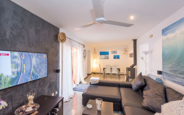 Holiday Home Can Marc Beach House