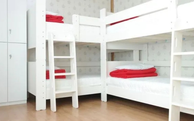 Gom Guesthouse Myeongdong