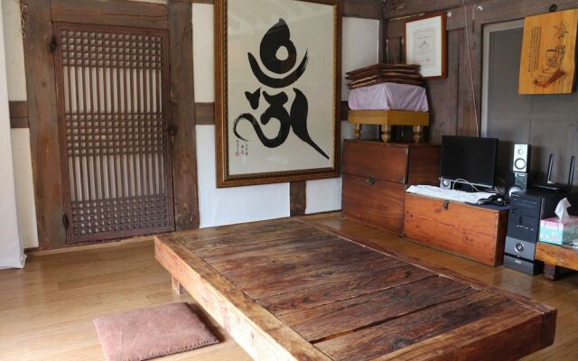 Kimho House