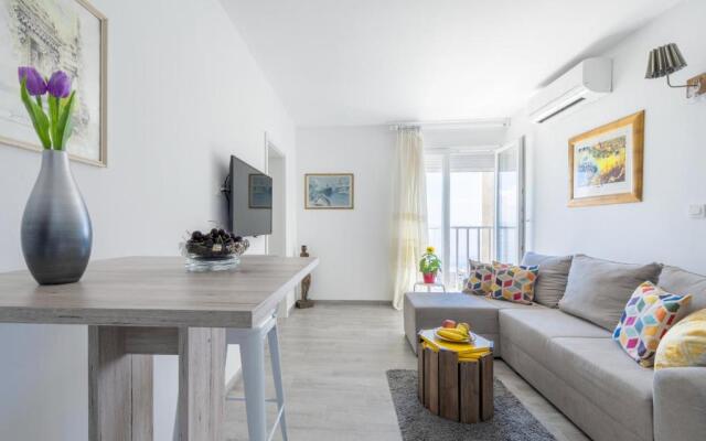 FM Apartments