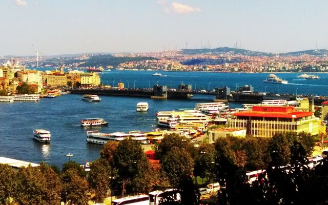 Golden Horn VIP Hotel