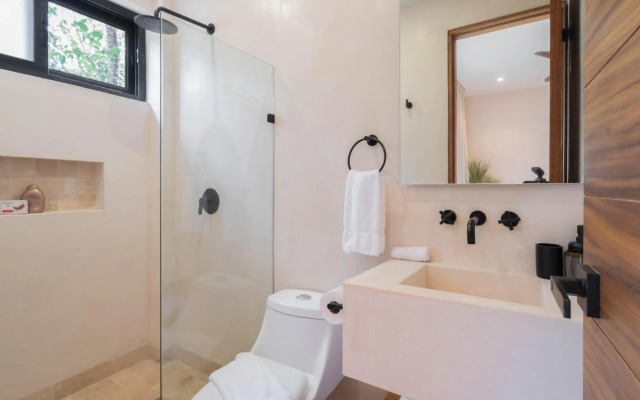 Exclusive 2BR Penthouse & Rooftop Pool, Aldea Zama