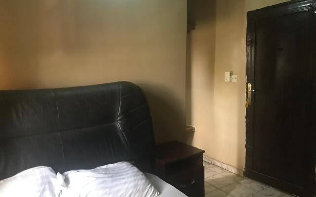 Daniel Suites