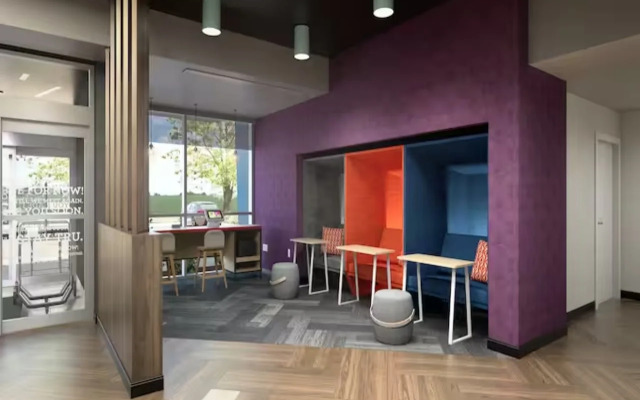 Tru By Hilton Anderson