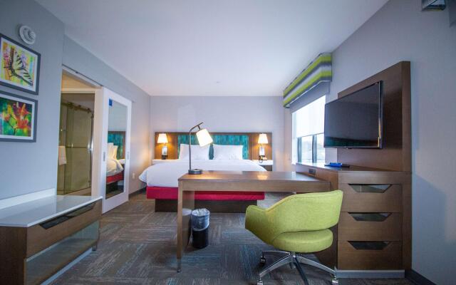 Hampton Inn & Suites North Attleboro
