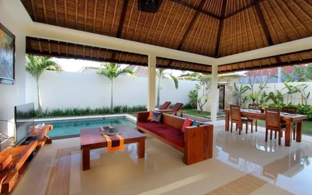 Avery Le Nixsun Villas by Waringin Hospitality